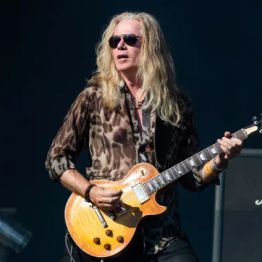 Adrian Vandenberg in Miami