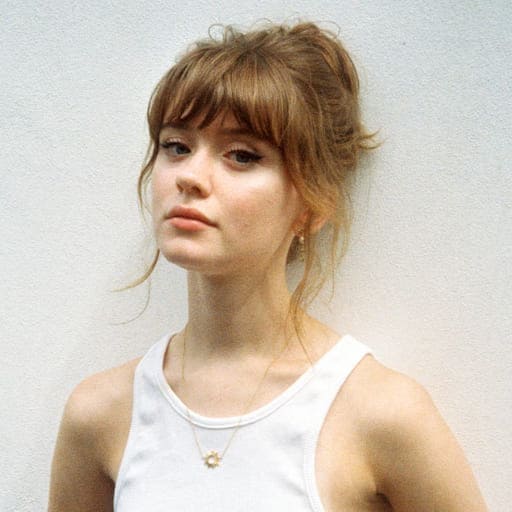 Maisie Peters in Miami