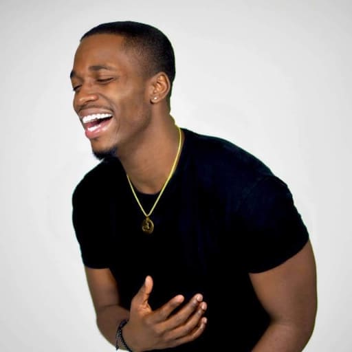Renny - Comedian in Miami